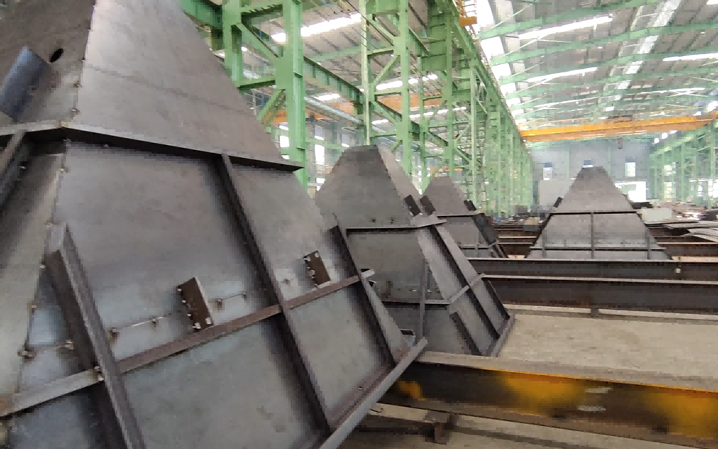 電除塵器鋼構(gòu)件加工 電除塵器鋼構(gòu)件加工